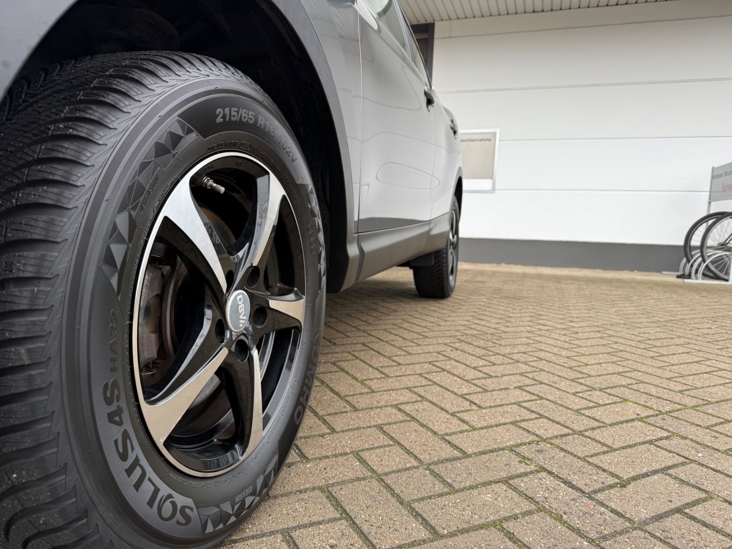 NISSAN Qashqai Visia Spurhalteass. Verkehrszeichenerk. - Image 10