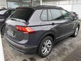 Volkswagen Tiguan 2.0TDI 4Motion DSG 18Alu+Navi+Cargo+ Ergo - Volkswagen Tiguan: Automatik