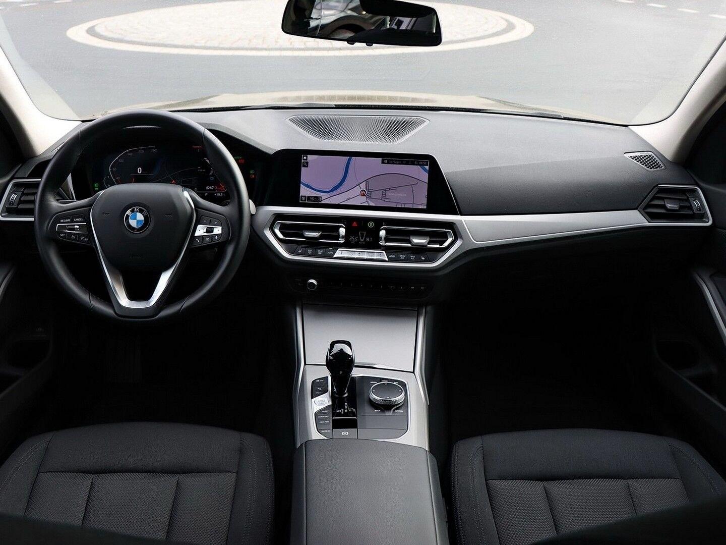 BMW 3 Series i Touring, Automatik, Live Cockpit Profession, миниатюра 8