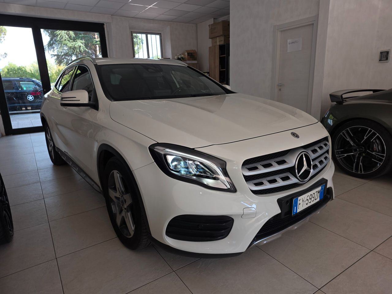 MERCEDES-BENZ Mercedes-benz GLA 200 d Automatic Premium