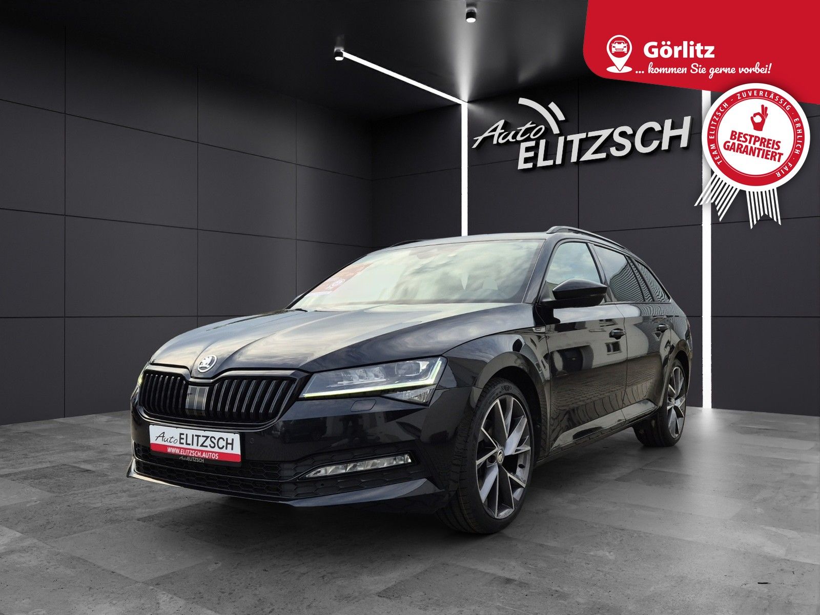 Fahrzeugabbildung SKODA Superb Combi TDI Sportline DSG 4x4 Matrix AHK Na