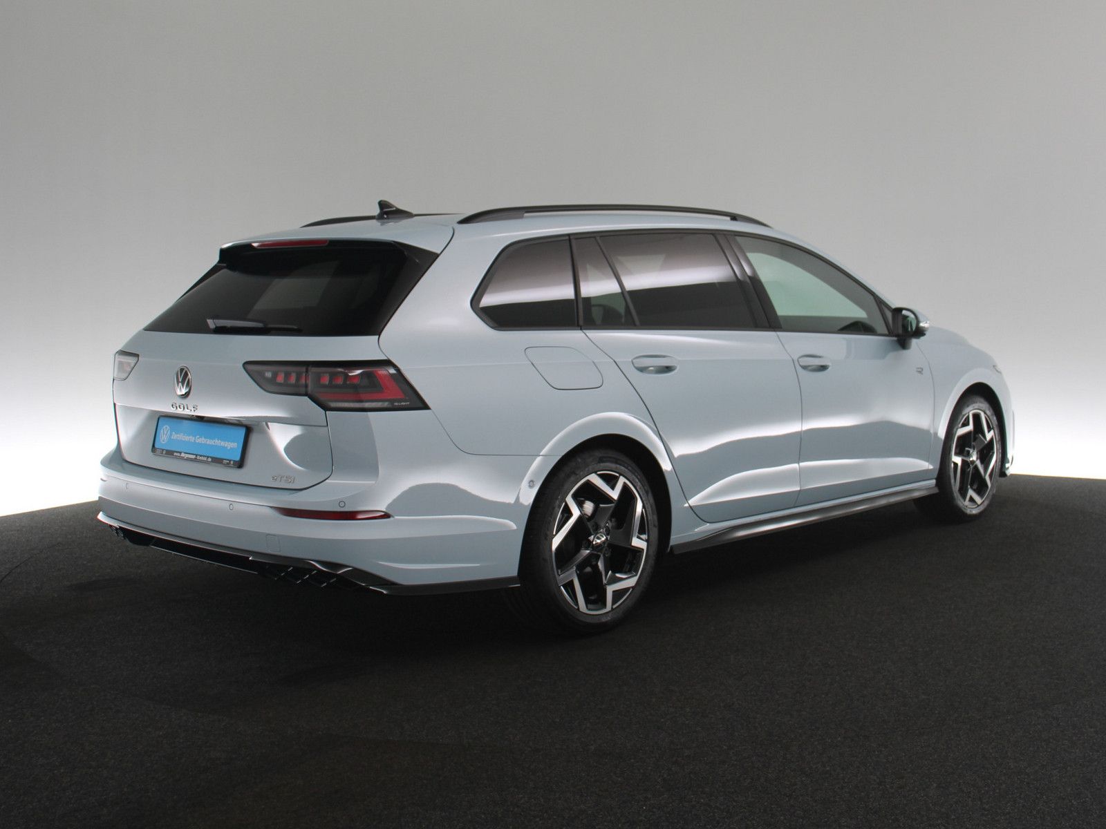 Volkswagen Golf VIII 1.5 eTSI R-Line AHK 360° MATRIX-LED foto 5