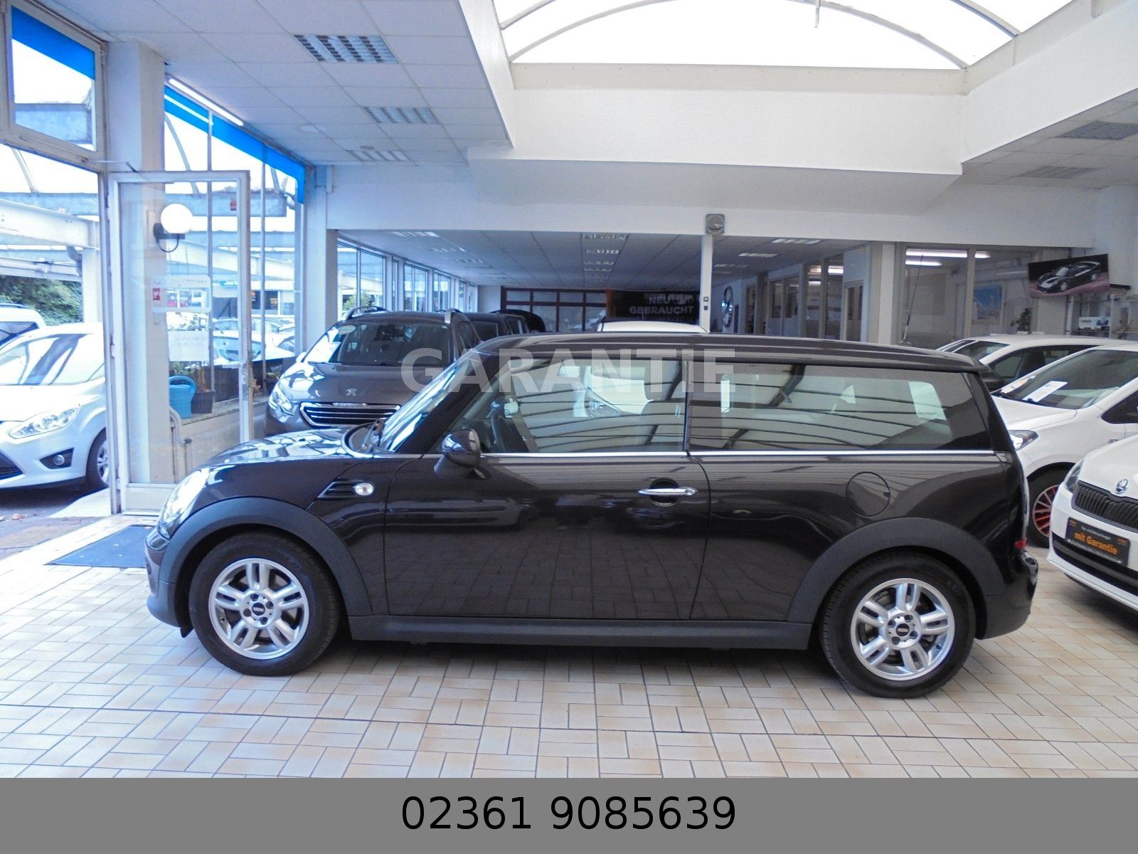 Fahrzeugabbildung MINI ONE Clubman 1.6 Klimaaut./Sitzheizung/Parktronik