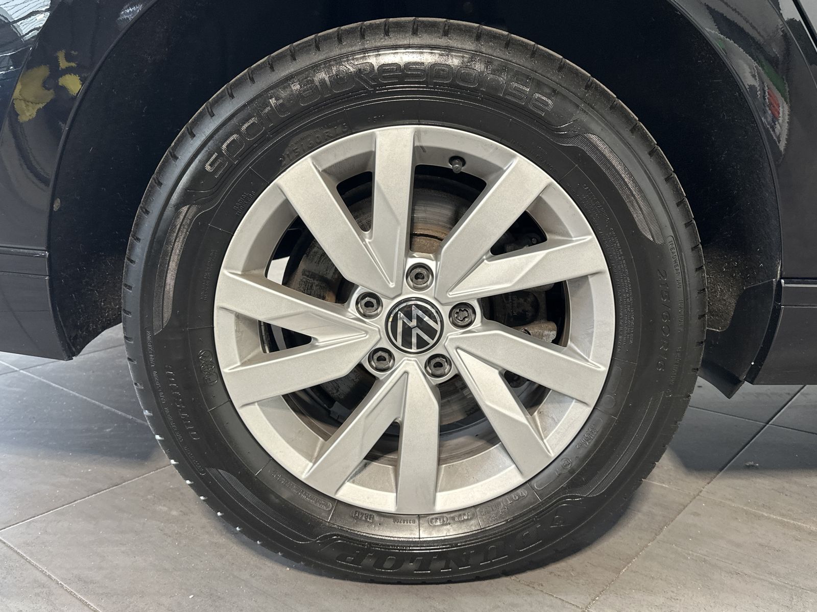 Fahrzeugabbildung Volkswagen Passat Variant 2.0 TDI DSG Business NAV+LED+KAM