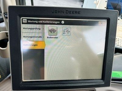 Fahrzeugabbildung John Deere 6215 Schlepper