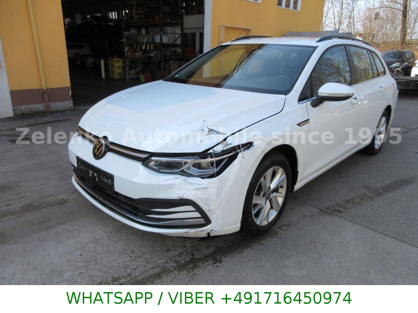 Volkswagen Golf VIII 1,5 eTSI DSG Style Matrix ACC Memory