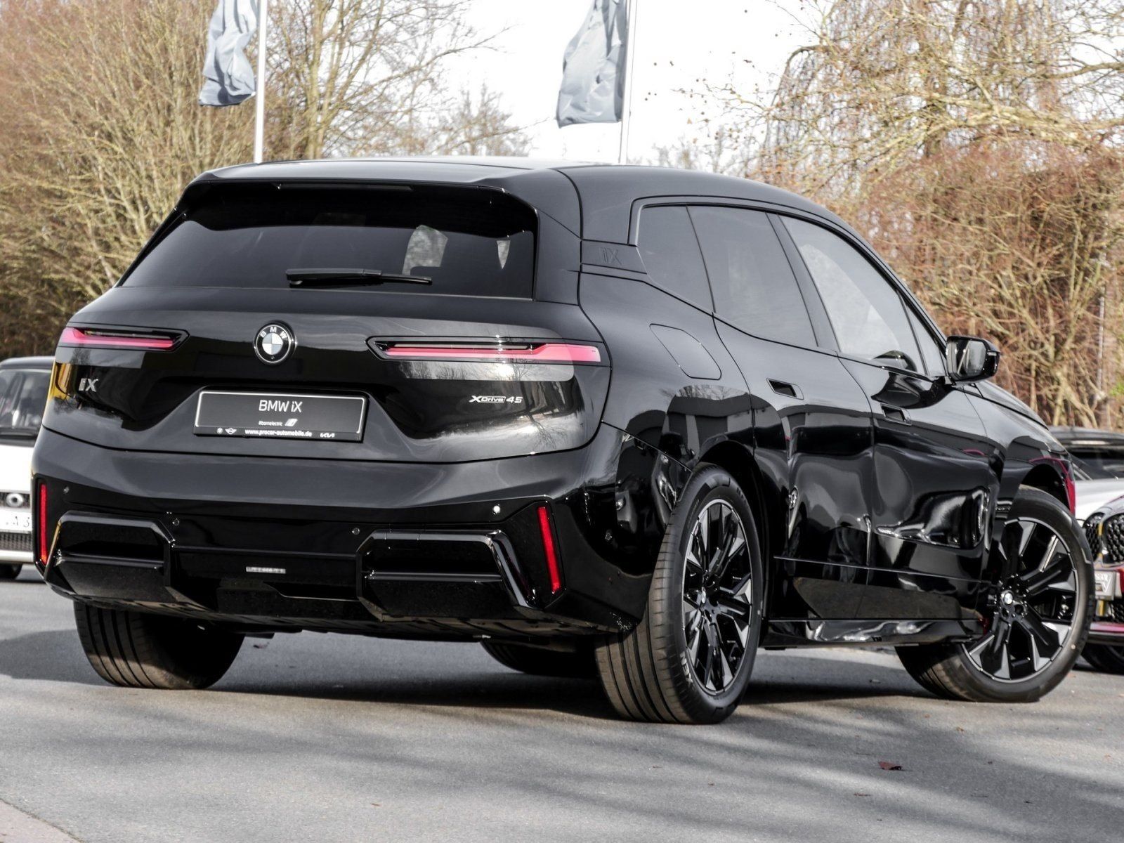 BMW iX - Bild 2