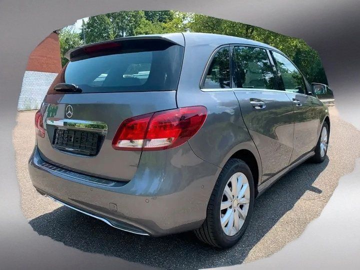 Image of Mercedes-Benz B 180