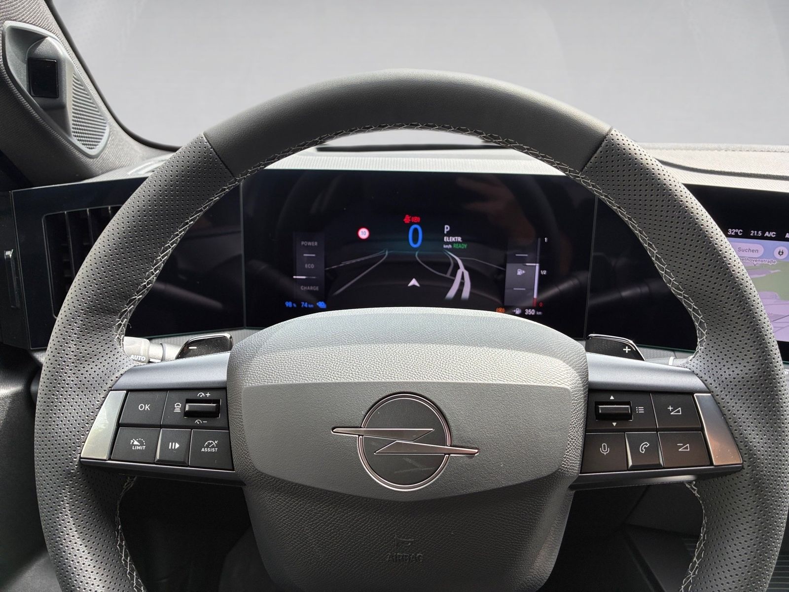 Fahrzeugabbildung Opel Astra L GS 1.6 Plug-In-Hybrid 360,HUD,LED,LM,NAV