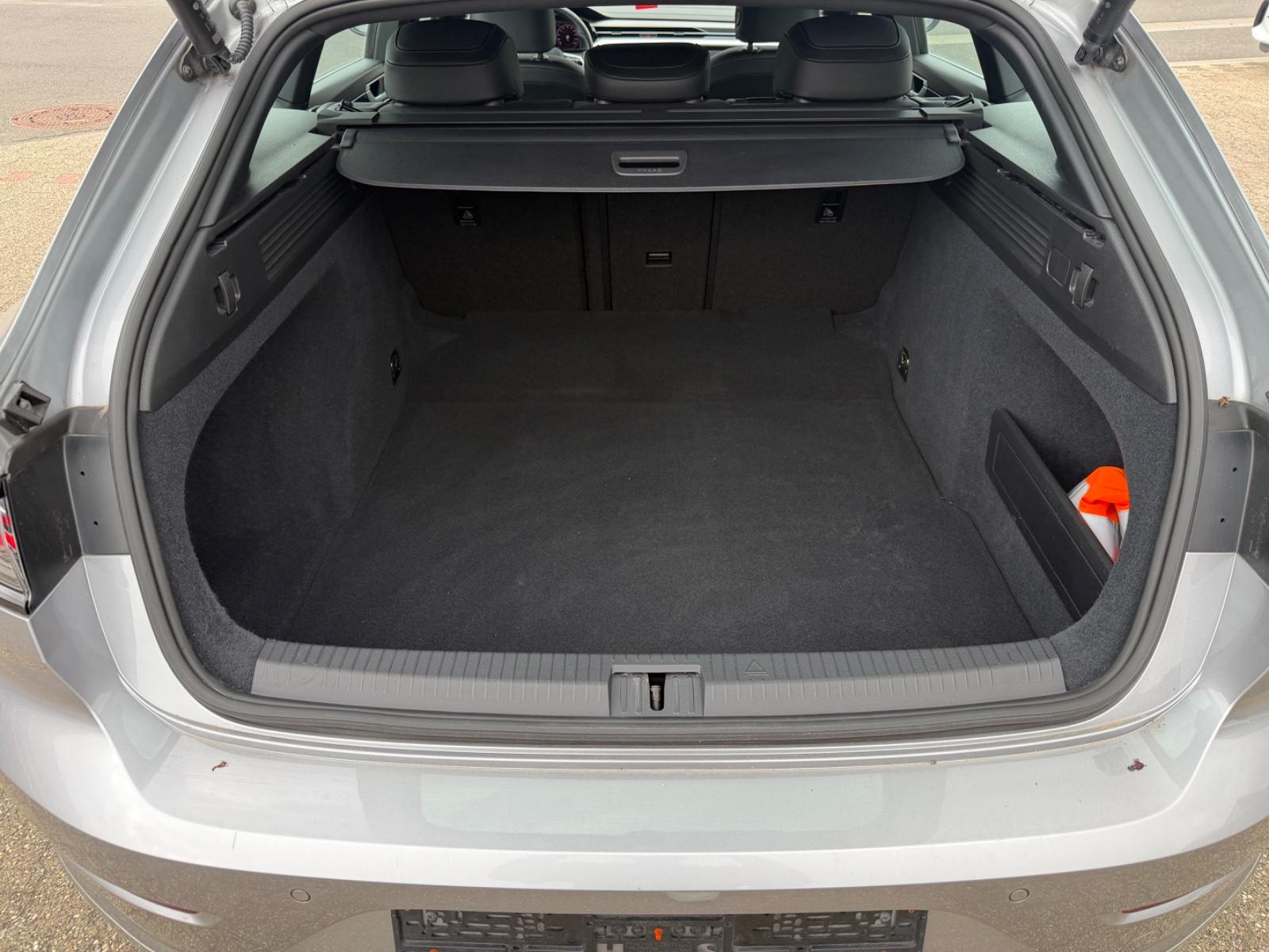 Volkswagen Arteon SB Elegance DSG ACC LEDER NAPPA TRAVEL AS