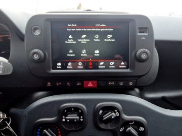 Fiat Panda 1.0 CROSS (71 PS) Mild Hybrid