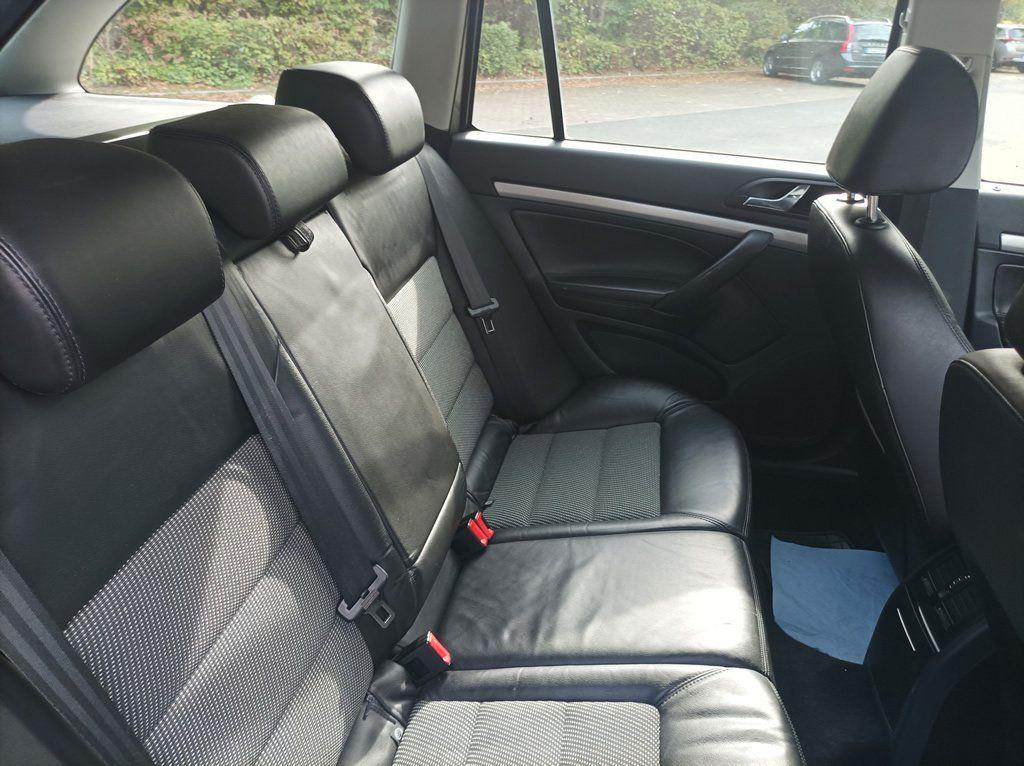Skoda Octavia 2010 — photo 5