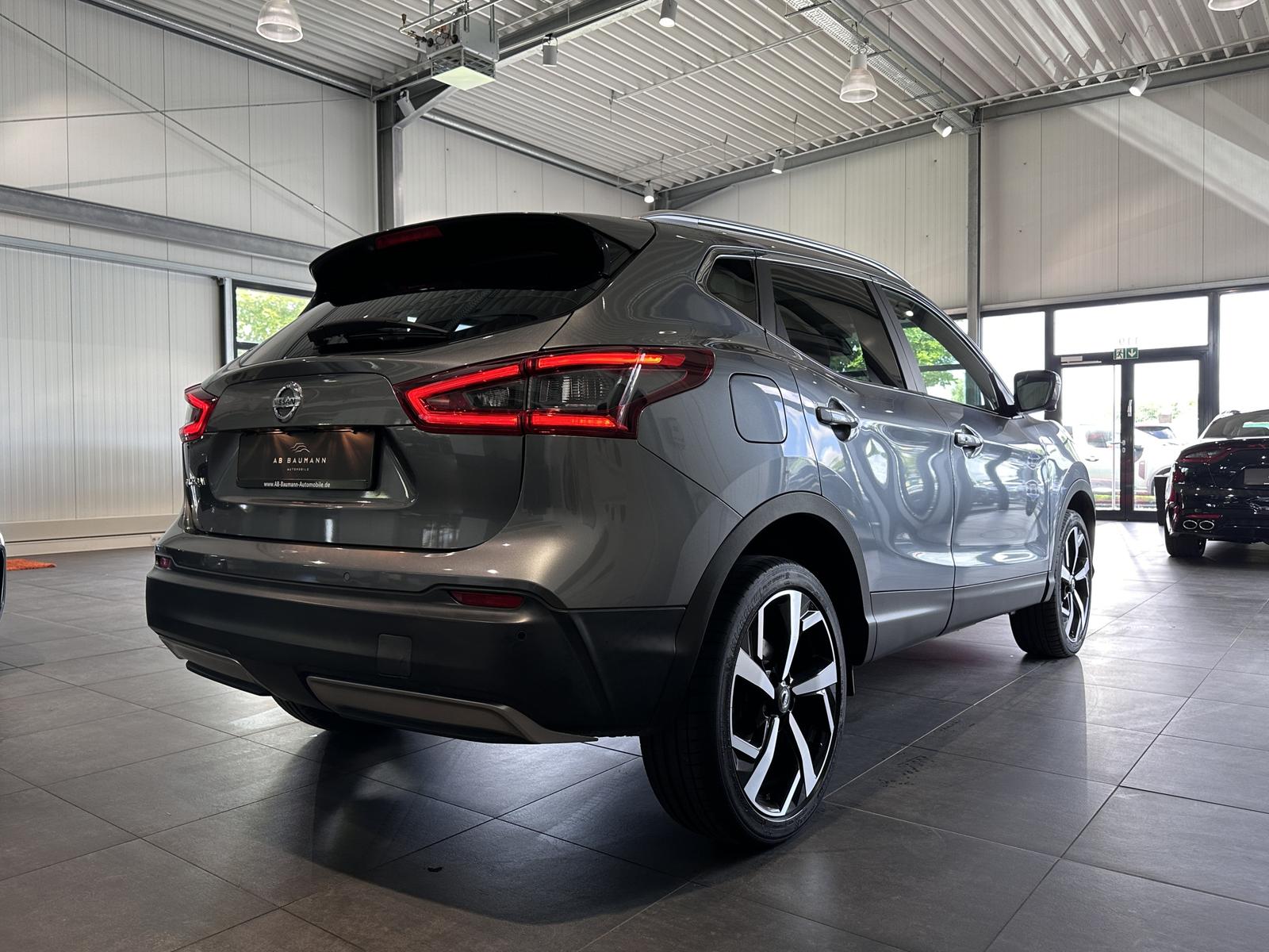 Nissan Qashqai *PANO, SPURHALTE, TOTWINKEL, 360GR.*