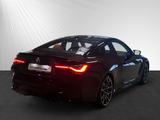 BMW M4 Competition Coupé xDrive|M-Carbon-Schalens. - BMW M4 in Duisburg