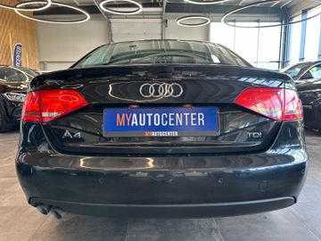 MYAUTOCENTER – Gebraucht- und Jahreswagen mit Werkstattservice in Pfaffenhofen Audi A4 *AHK*TEMPO*PDC*SitzH*