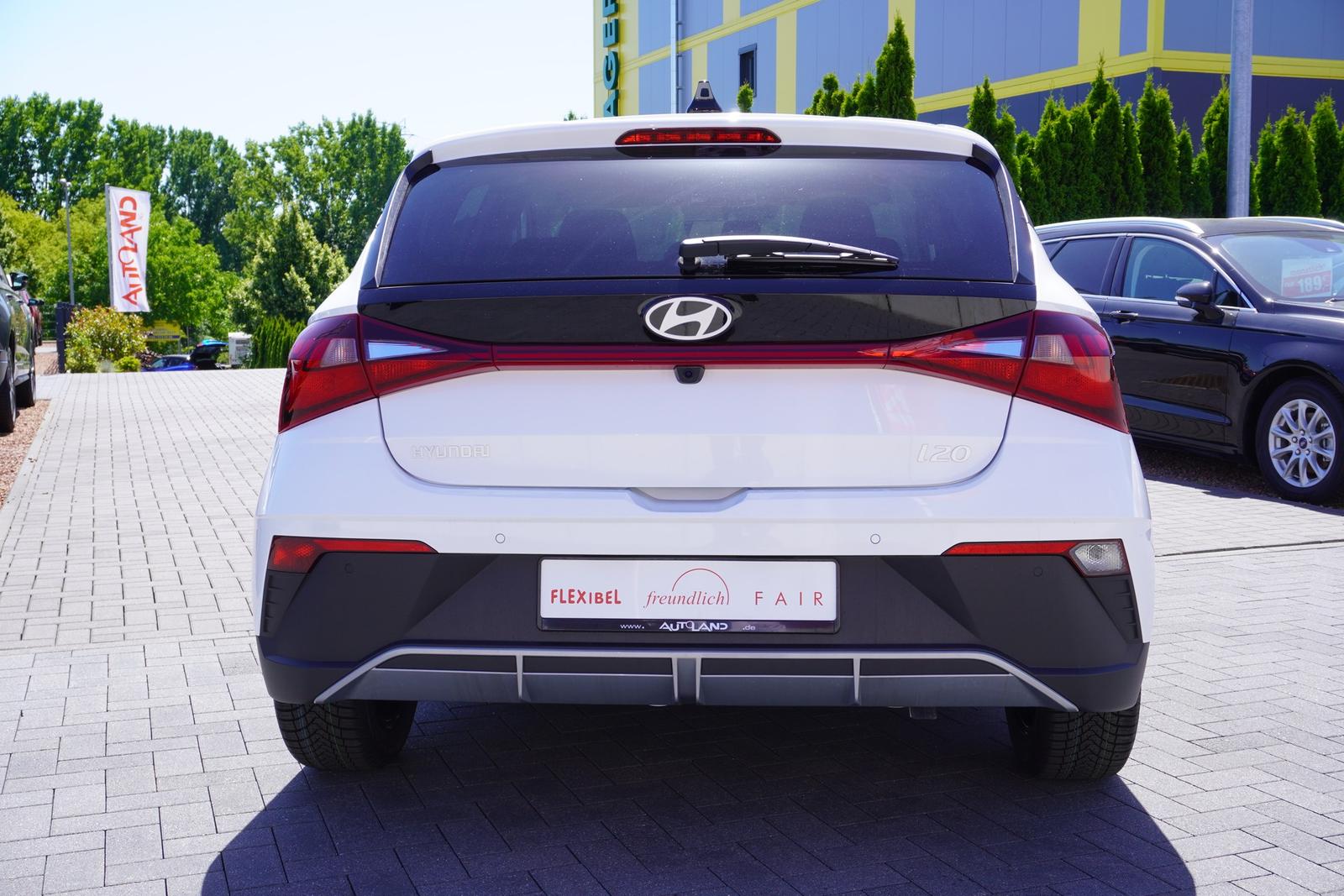 Hyundai i20 1.2 Navi Kamera Android Apple DAB Spurhalte