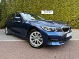 BMW 318 d Tour Aut. Advantage LED+NAV+PANO+SHZ+AHK+M