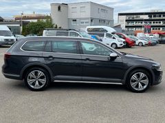 VW Passat Alltrack 200PS  #STH-AHK-H&K-19"-Matrix
