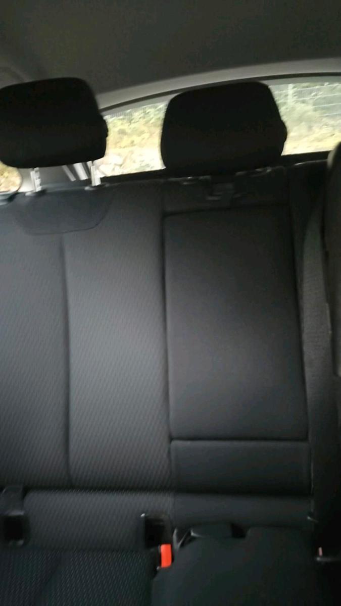 BMW 318 2013 — photo 7