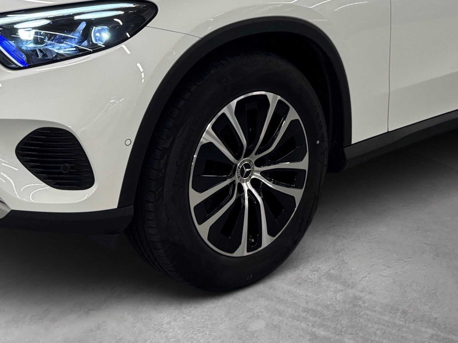 Fahrzeugabbildung Mercedes-Benz GLC 200 4M Avantgarde*Digital*360°*Distronic*AHK