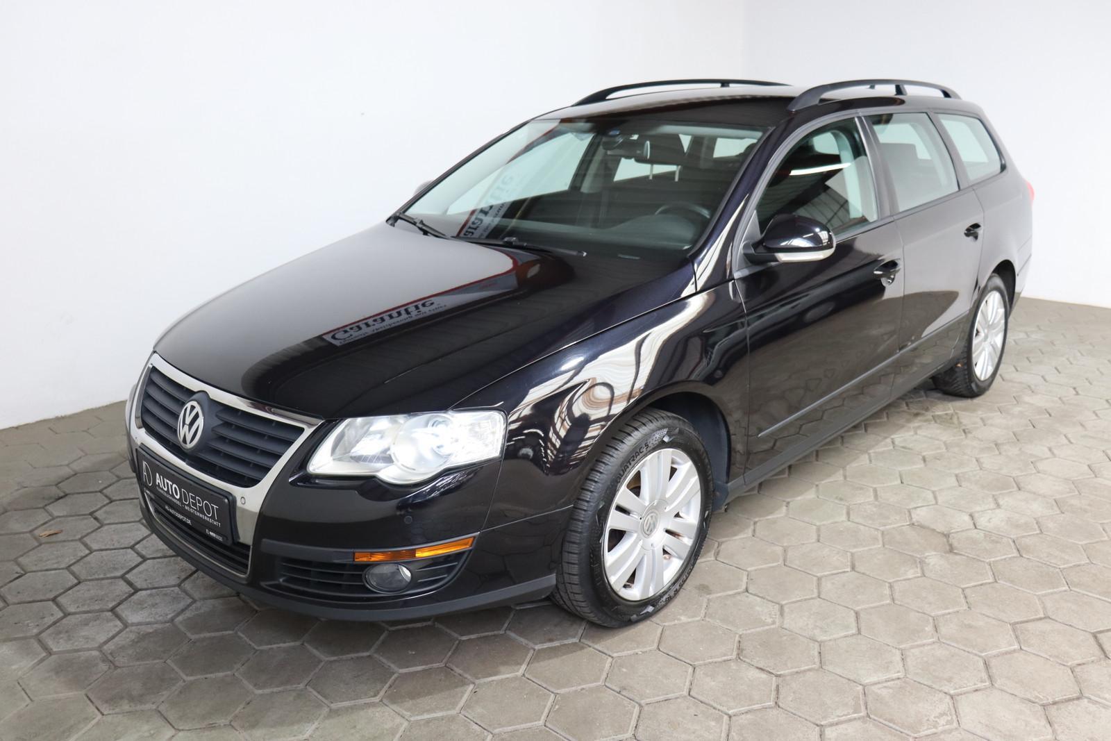 Volkswagen Passat 2009 — interior