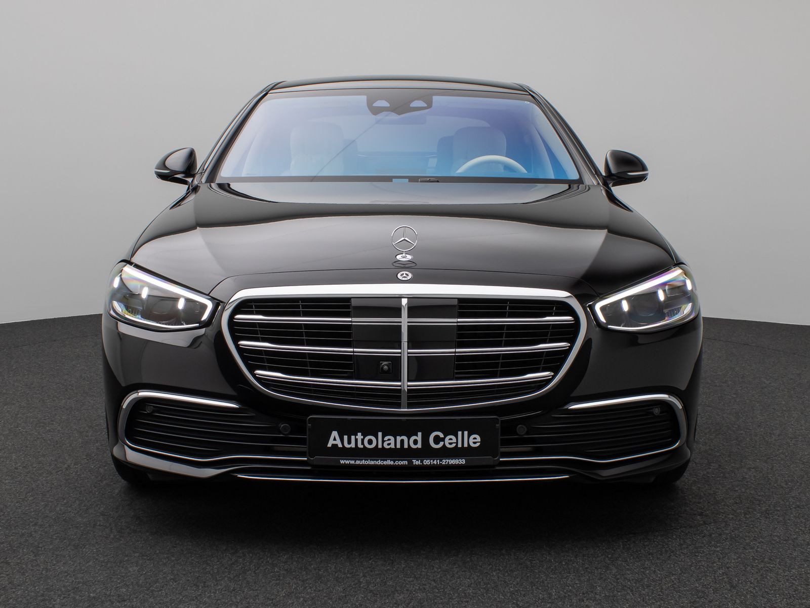 Fahrzeugabbildung Mercedes-Benz S 400d 4Matic HUD DAB 360° 9G-Tronic MBUX Ent.+