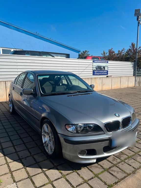 BMW 320