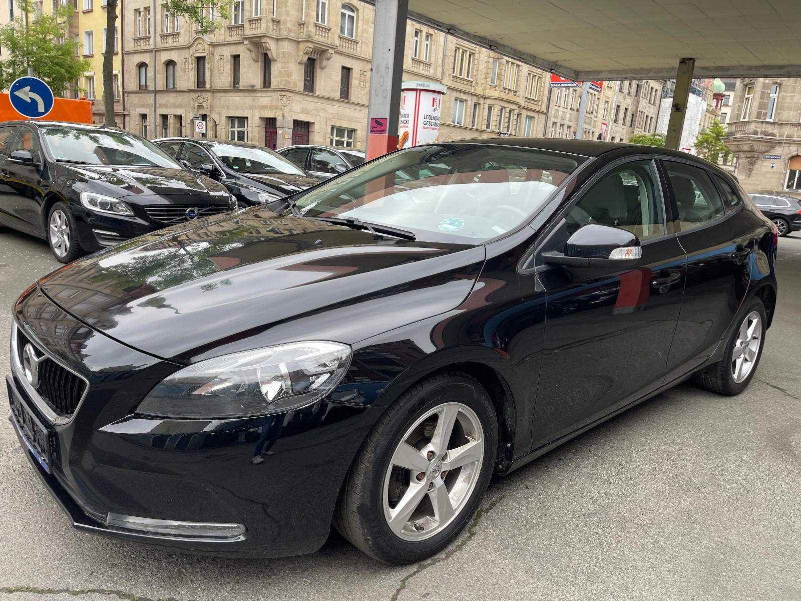 Volvo V40 D2 NAVI PDC ALU