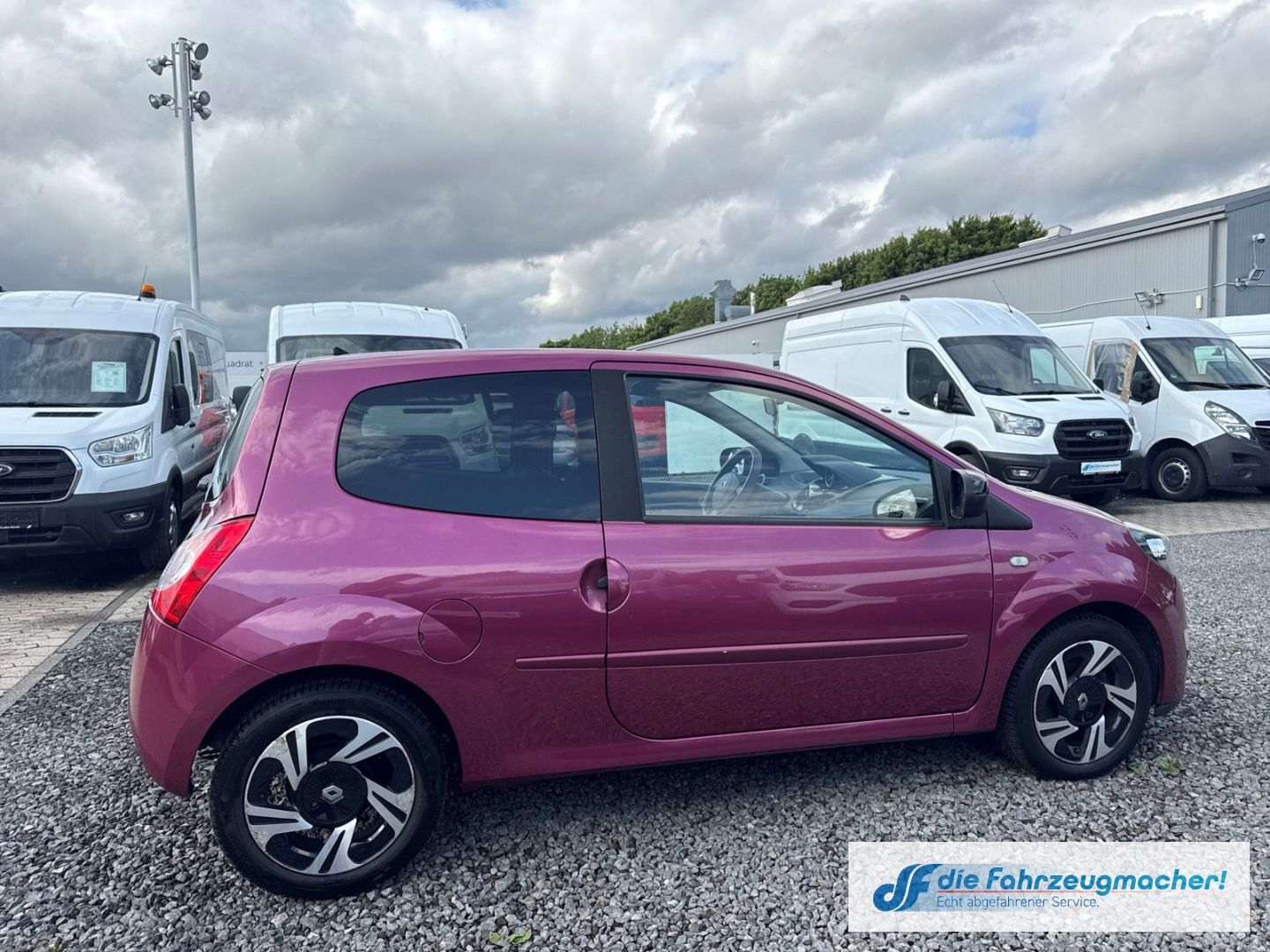 Fahrzeugabbildung Renault Twingo Dynamique 1.2 16V Temp Tel.-Vorb. GA Spee