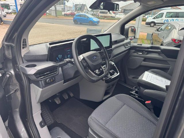 Ford Tourneo Custom Titanium 320 L1 FWD AHKNavi