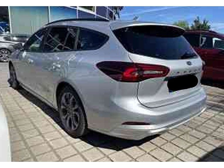 Fahrzeugabbildung Ford Focus 1.0 ST-Line X Aut./ACC/AHK/KAMERA/NAVI/LED