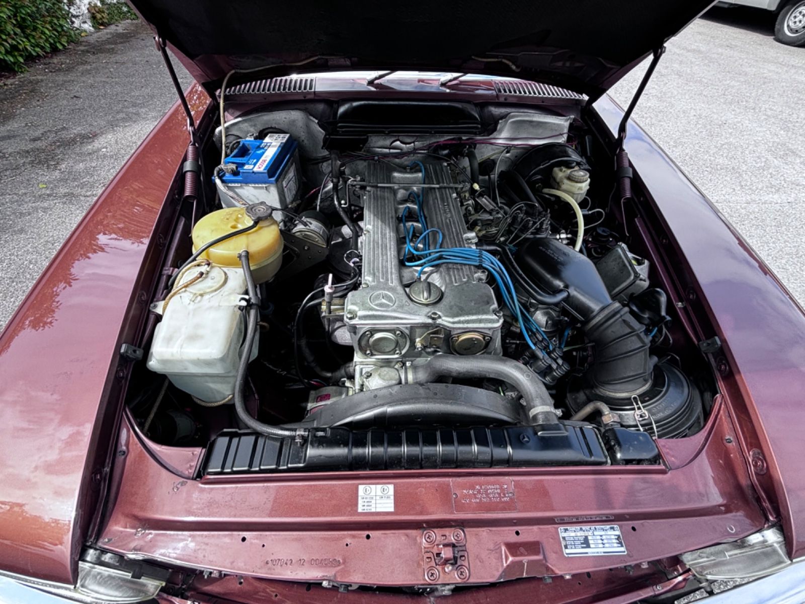 MERCEDES-BENZ 280 12