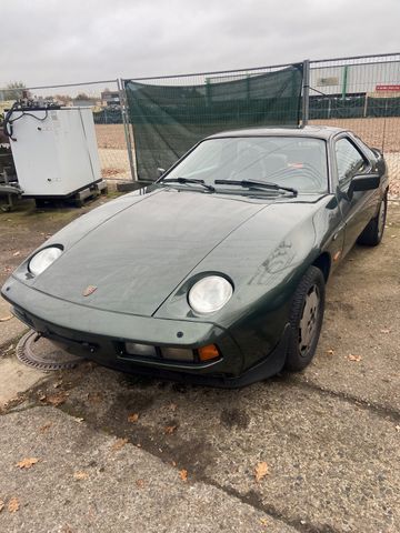 Porsche 928S Garagenfund Handschalter zum Restaurieren