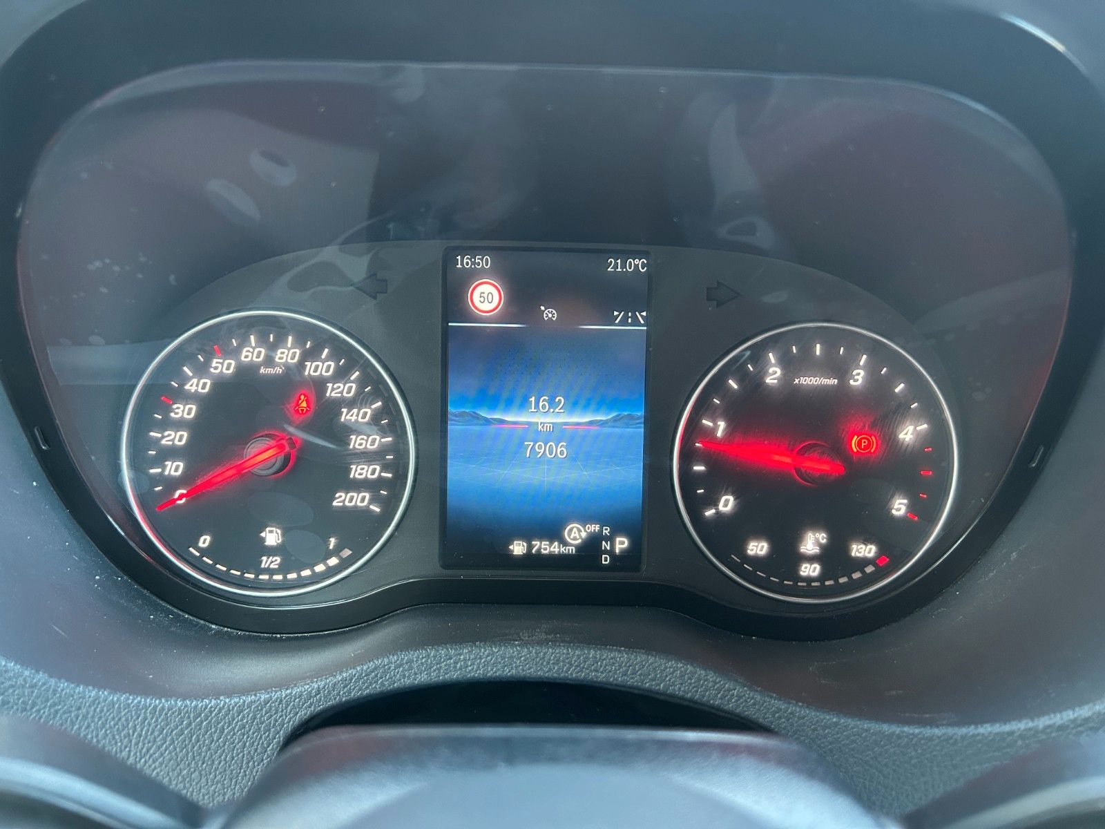 Fahrzeugabbildung Mercedes-Benz Sprinter 317 CDI 9G 3665 Klima 360Kamera Schwing