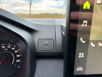 Dacia Sandero Expression TCe 100