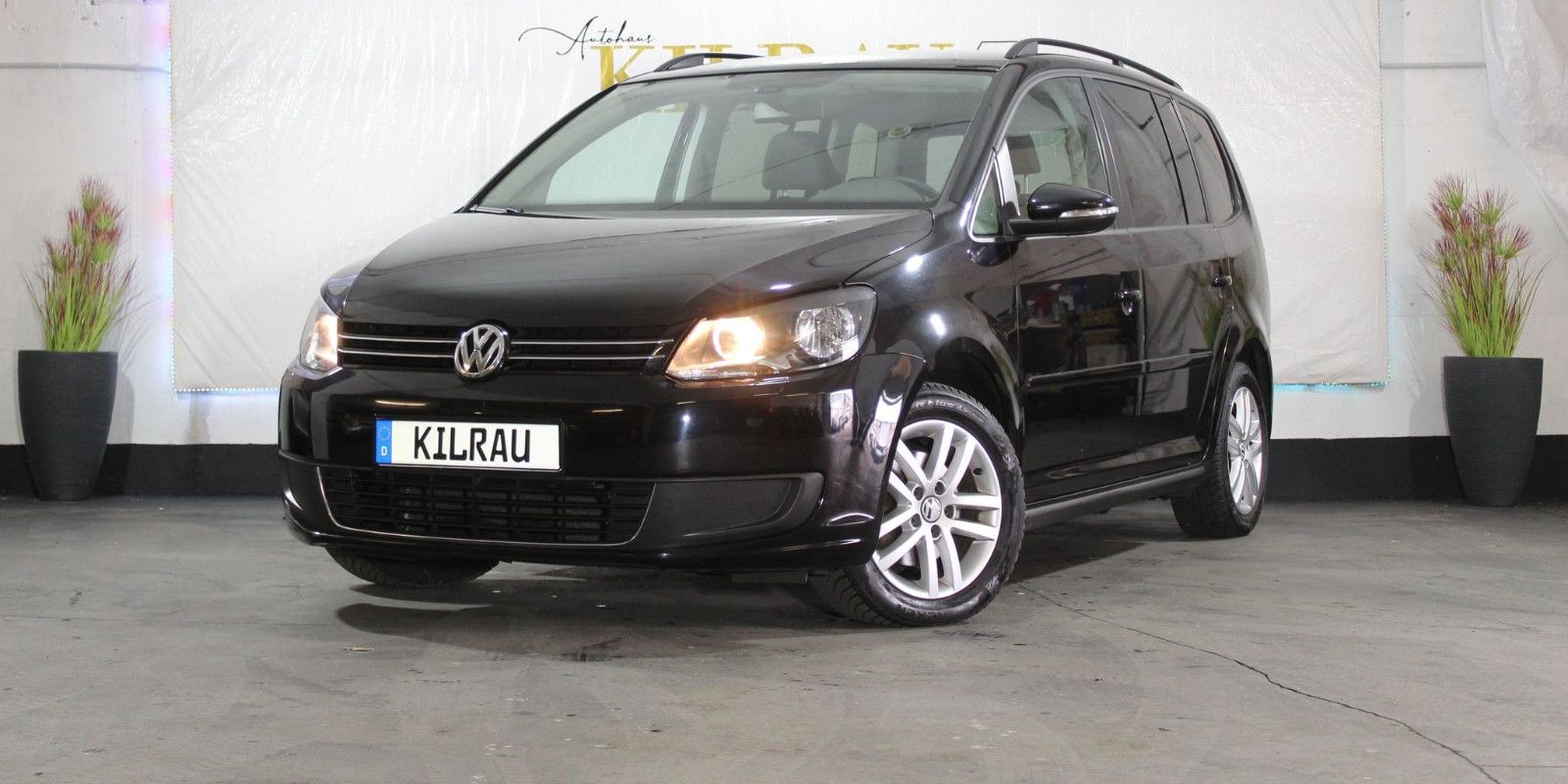 VW Touran Comfortline Klimaautomatik Sitzheiz. AHK
