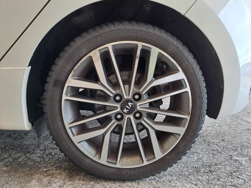 Fahrzeugabbildung Kia Rio 1.0 T-GDI GT LINE NAVI/LED/KAMERA/SPORT/SHZ