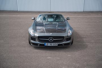صورة 2 لـ 2014 Mercedes-BENZ SLS AMG