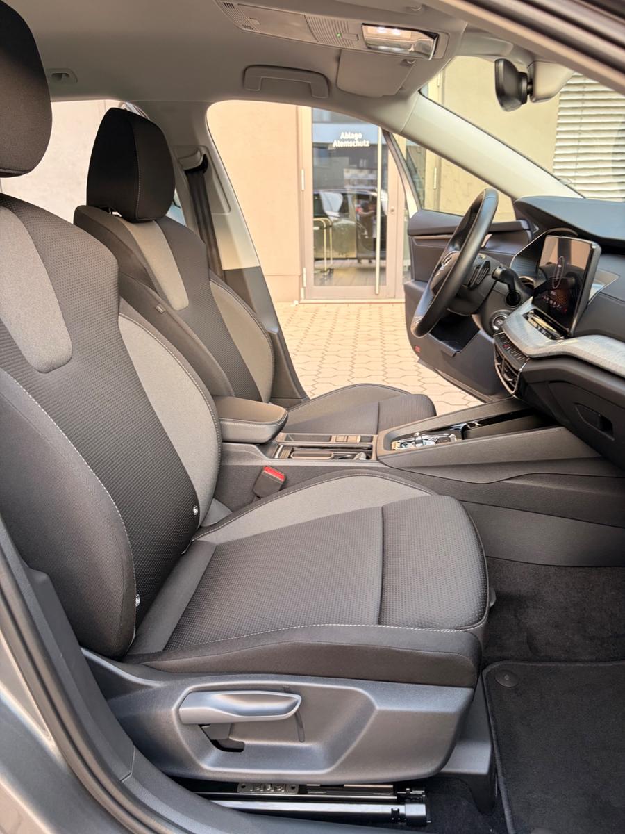Skoda Octavia 1.5 TSIe-TEC DSG Combi Tour Sondermodell