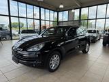 Porsche Cayenne Diesel - Porsche Cayenne aus 2012 mit Diesel-Antrieb