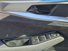 Fahrzeugabbildung Austral Esprit Alpine 1.2 E-TECH Full Hybrid 200
