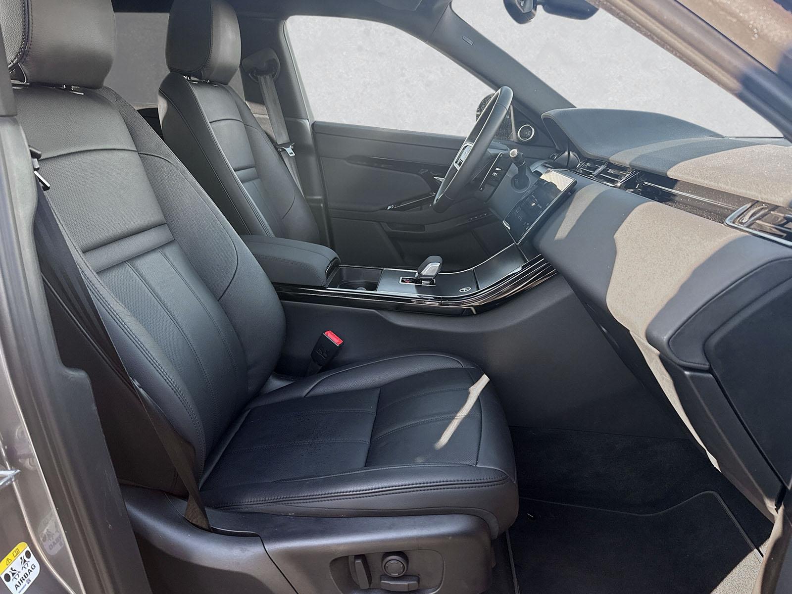 Land Rover Range Rover Evoque Dynamic SE D200 Black Winter