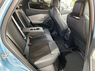 Ford Explorer Select RWD