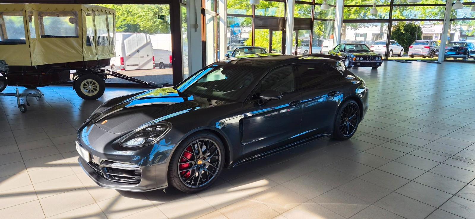 Porsche PANAMERA SPORT TURISMO GTS STANDHEIZUNG