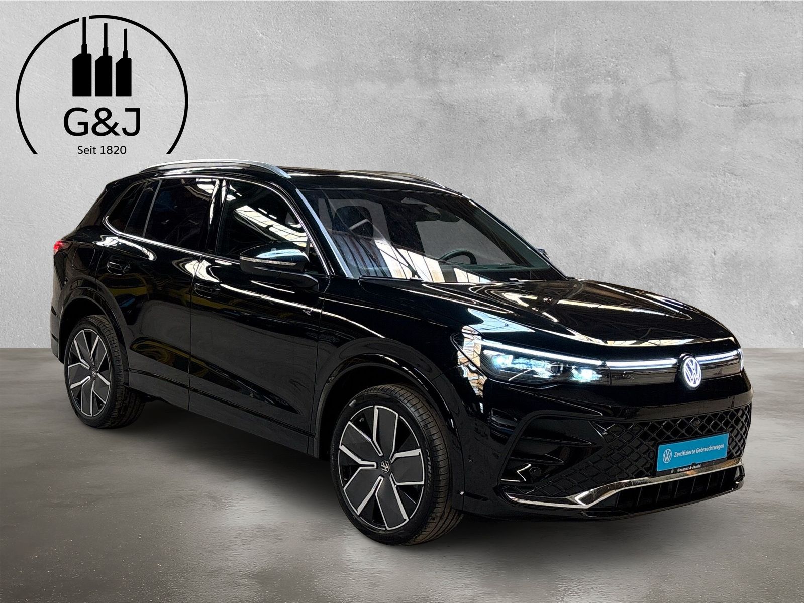 Fahrzeugabbildung Volkswagen Tiguan R-Line 1.5 TSI eHybrid DSG AHK App-Connec