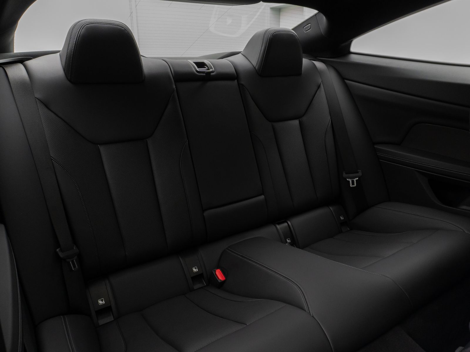 Fahrzeugabbildung BMW 420i Coupé M Sport Glasdach Kamera DAB H/K Komfo