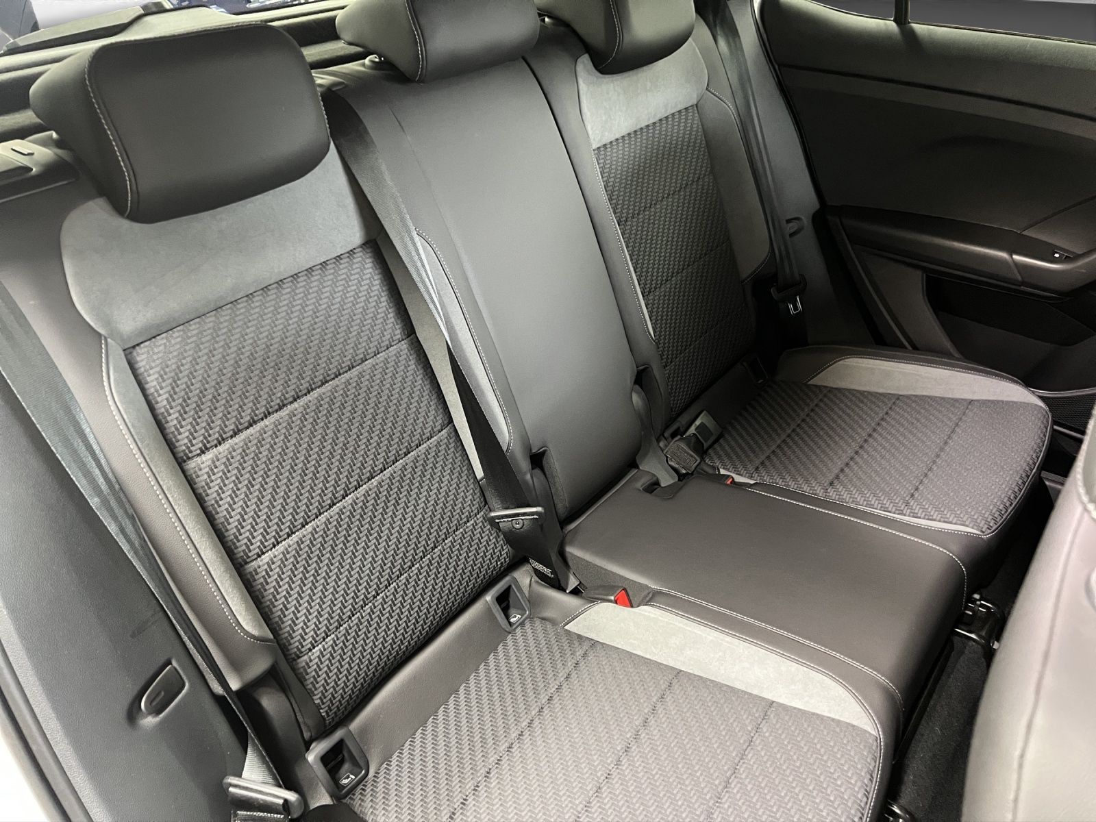 Volkswagen T-Cross - Bild 17