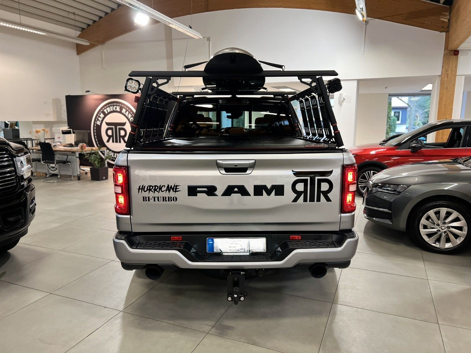 Fahrzeugabbildung Dodge RAM 1500 Laramie Sport 3.0L RTR Umbau