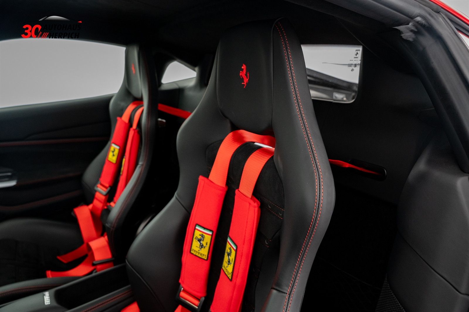 Ferrari F8 Tributo RACINGSEATS  ALCANTARA CARBON MwSt. foto 13