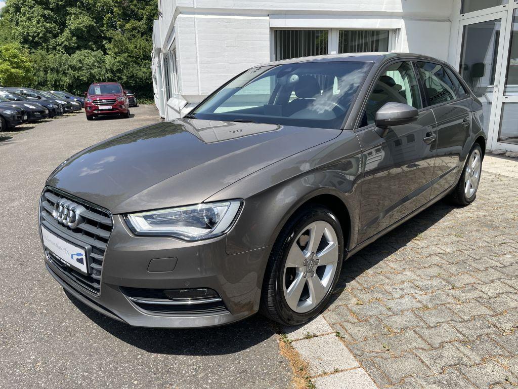 Audi A3 1.4 TFSI Sportback S tronic Ambition